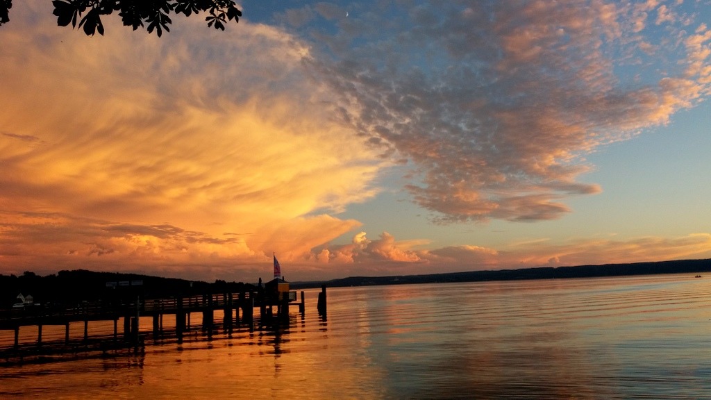 Blick Biergarten Seehof Ammersee